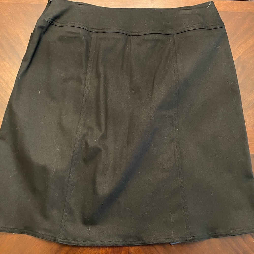 CHAUS black skirt  size 12     NEW with tags